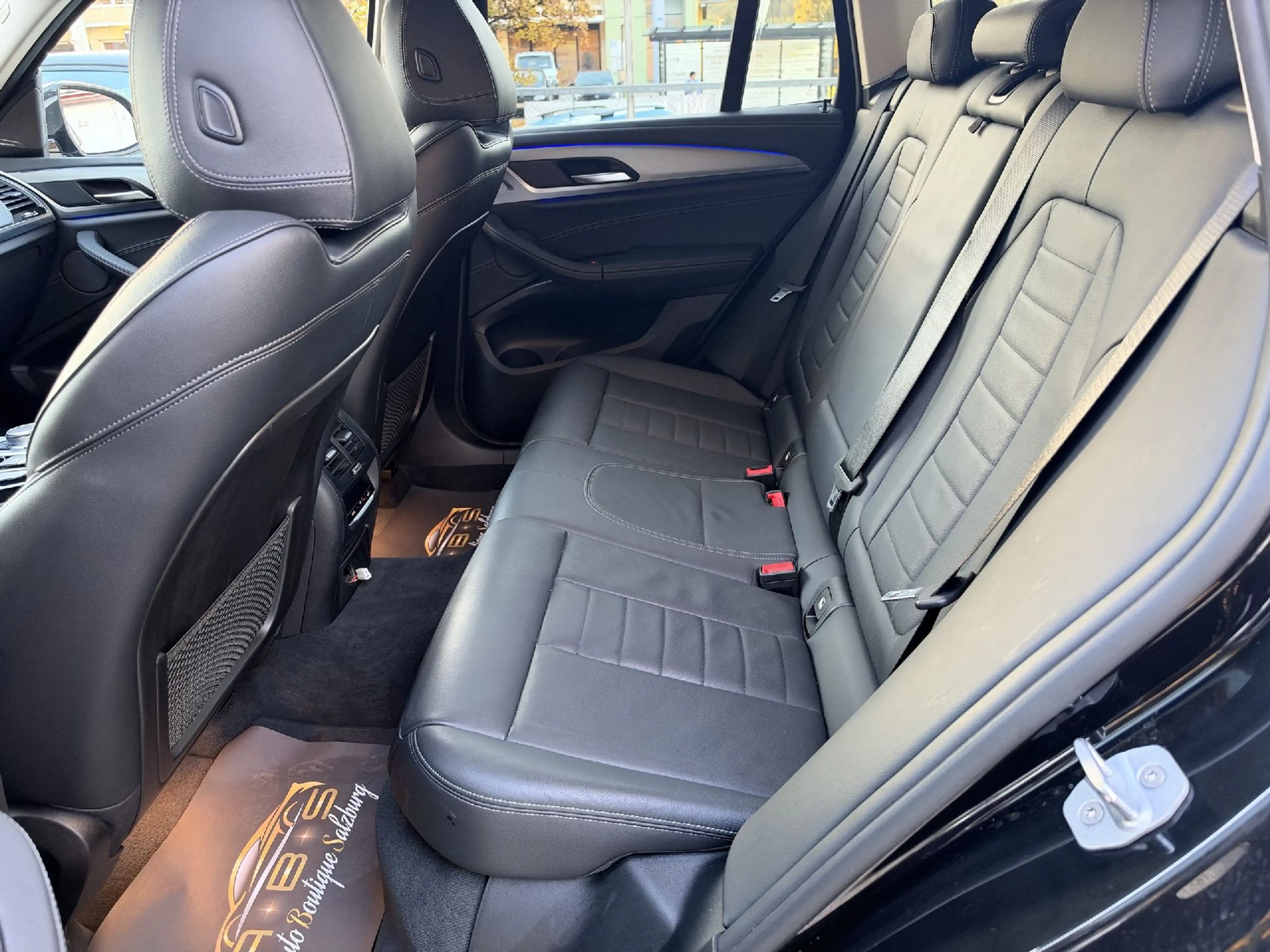 BMW X3 xDrive30d Luxury Line — photo 21