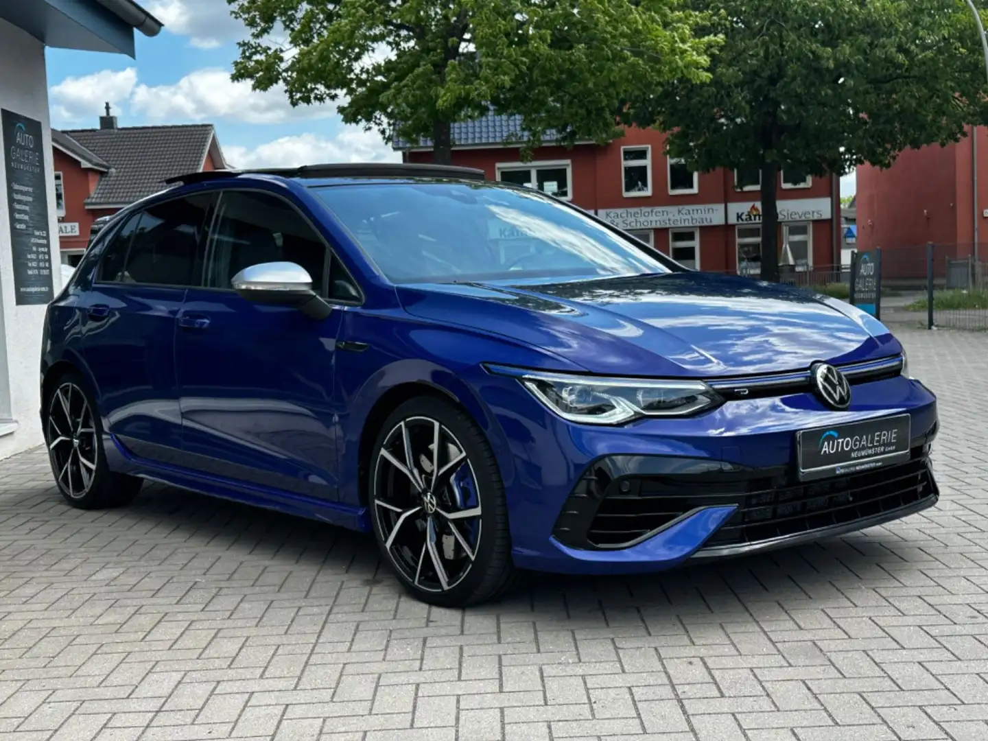 Volkswagen Golf 8 R 4M.°Nürburgring°Akrapovic°Pano°H&K°HUP Blau - 2