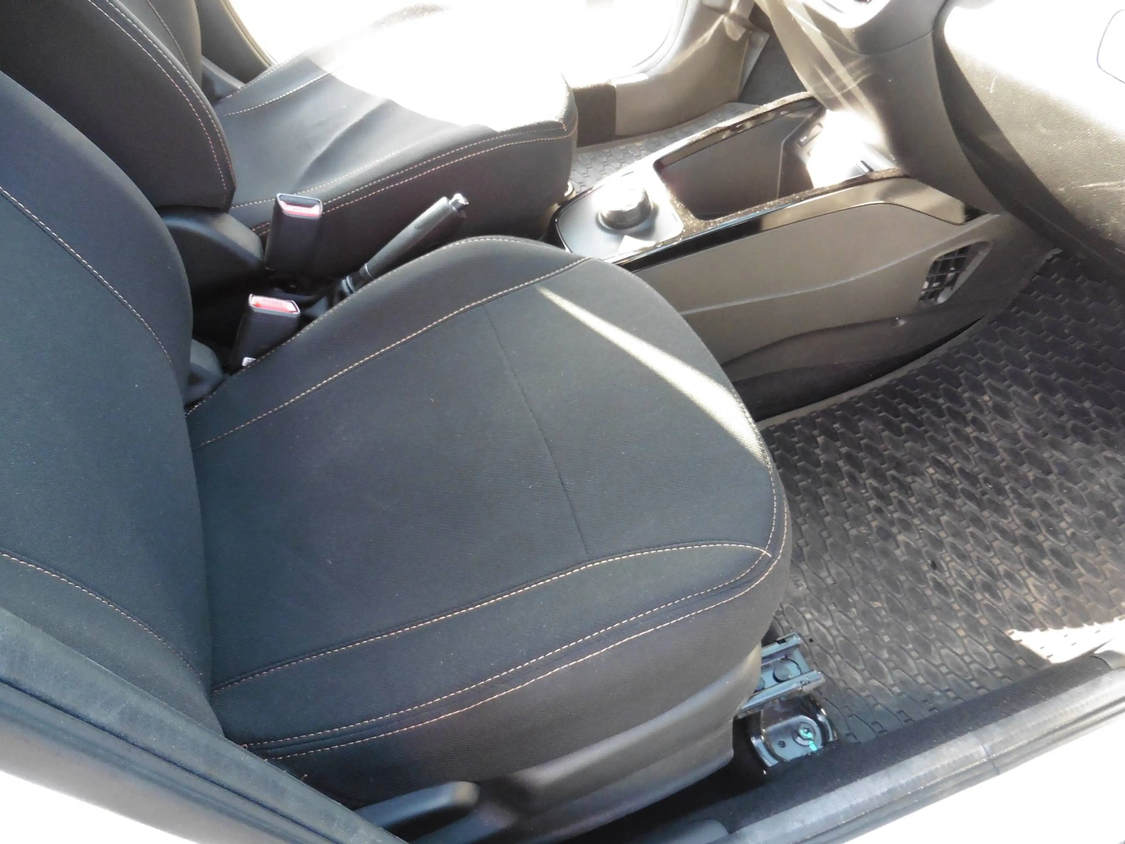 Dacia Spring Comfort Plus — photo 8