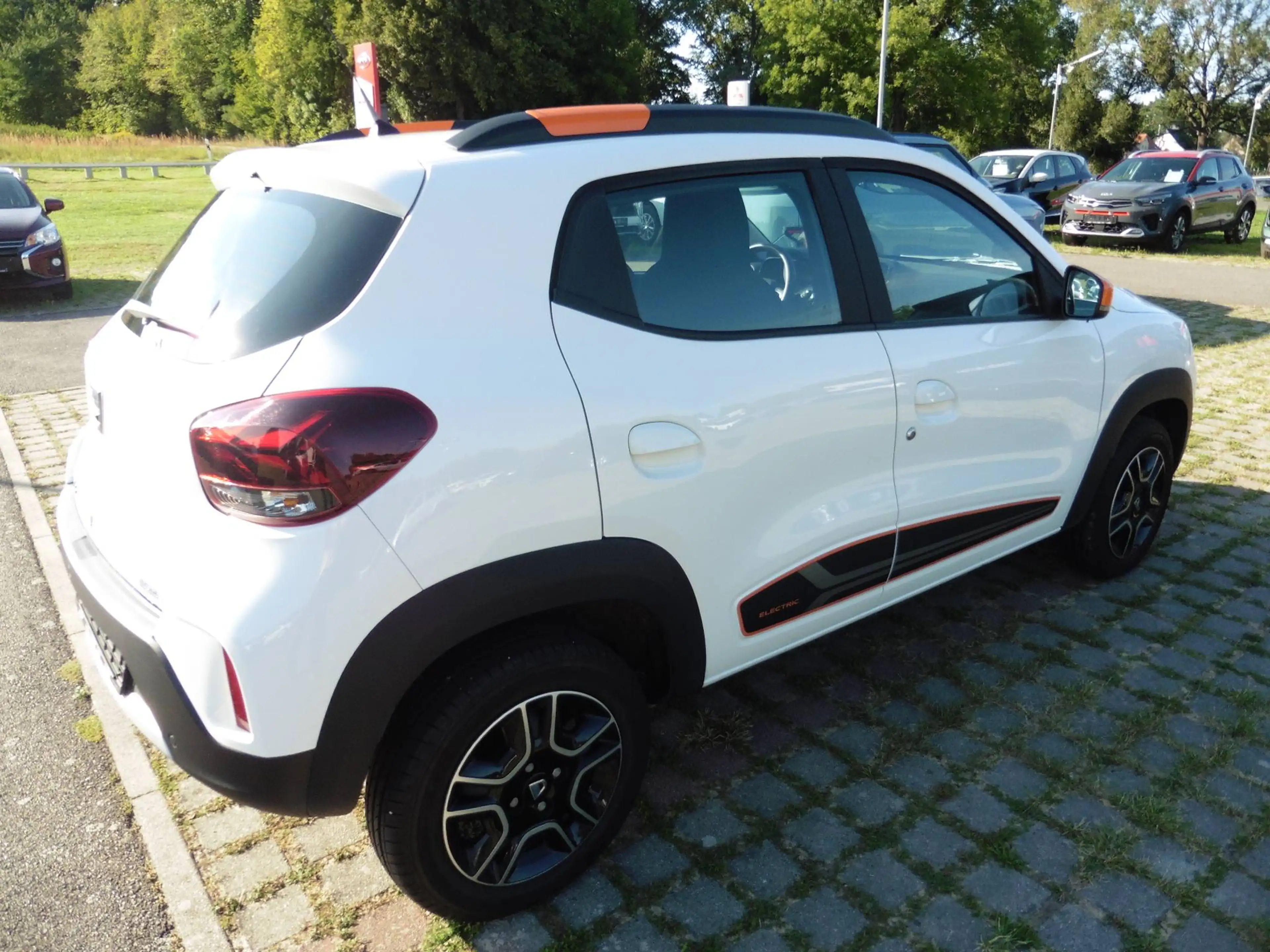 Dacia Spring Comfort Plus — photo 12