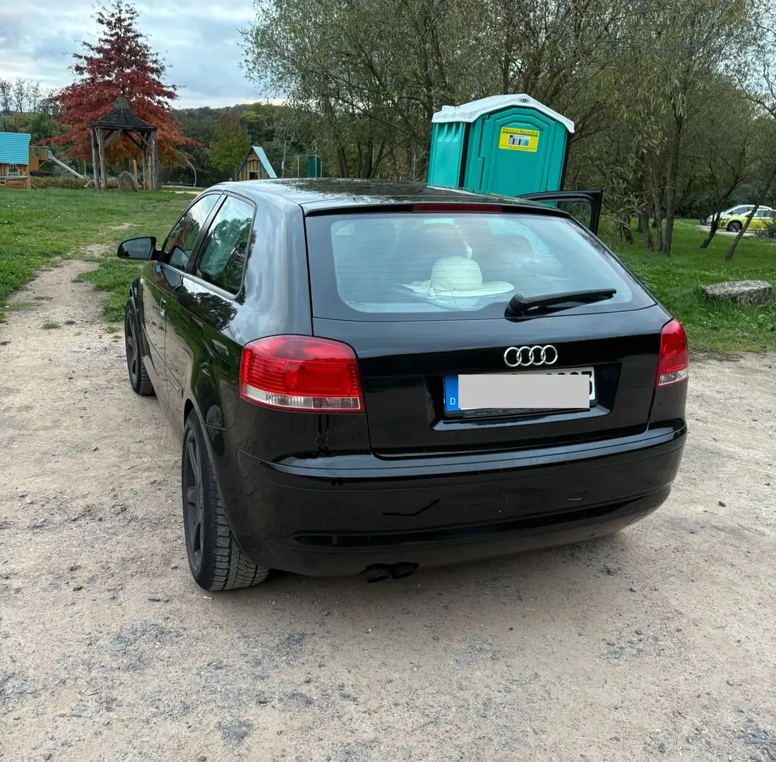 Audi A3 2.0 TDI S line Sportpaket plus Schwarz - 2