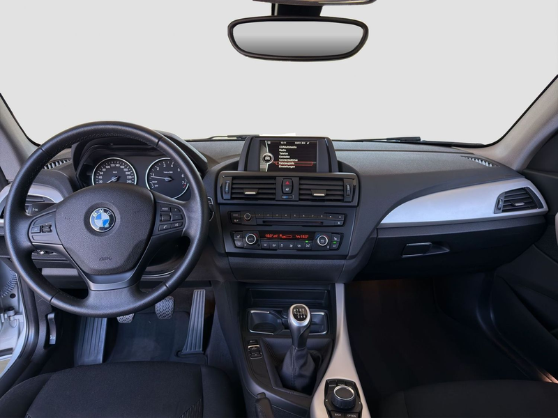 BMW 114 i Klimaauto. Sitzheizung Bluetooth PDC — photo 11