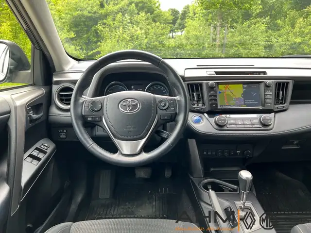 Toyota Rav4 view 15
