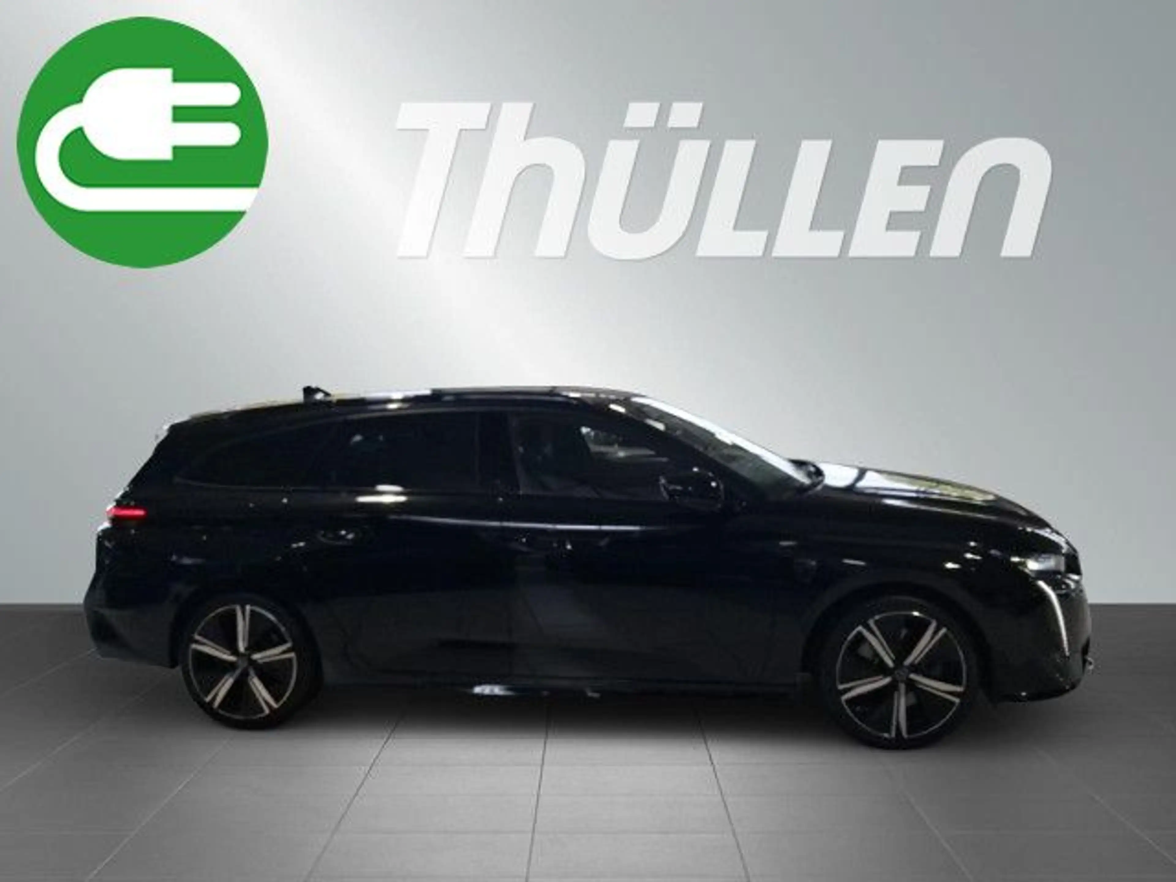 Peugeot 308 SW GT Plug-In Hybrid 225 EAT8 / SHZ / LKR-HZ / — photo 6