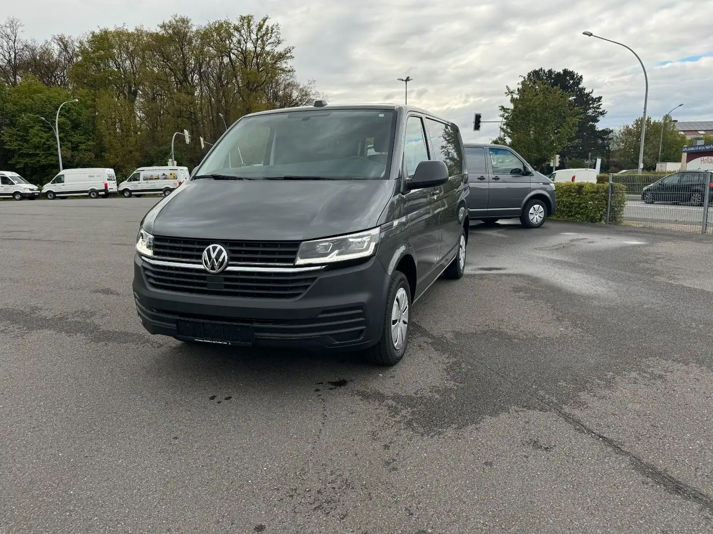 Volkswagen T6.1 Transporter LED DSG 150 PS Drehsitze Sofort Gris - 2