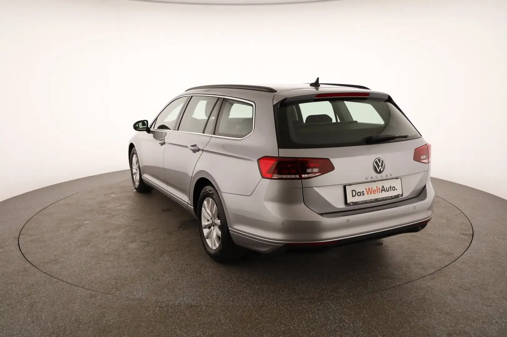 Volkswagen Passat Variant Business TDI DSG Silber - 2