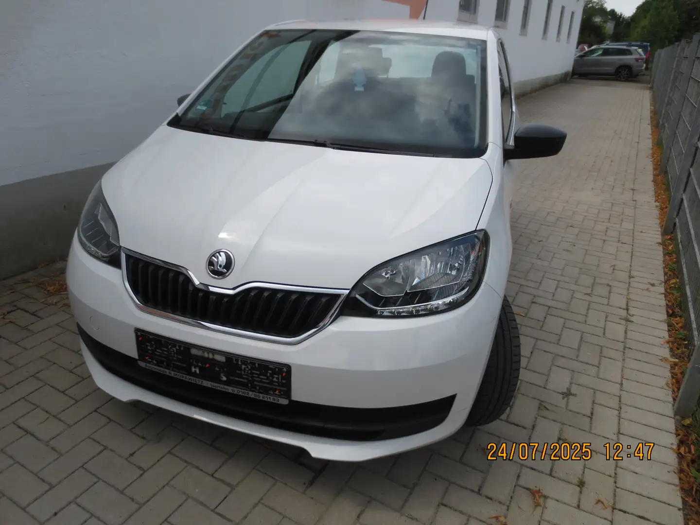 Skoda Citigo 1.0 MPI Active Weiß - 2