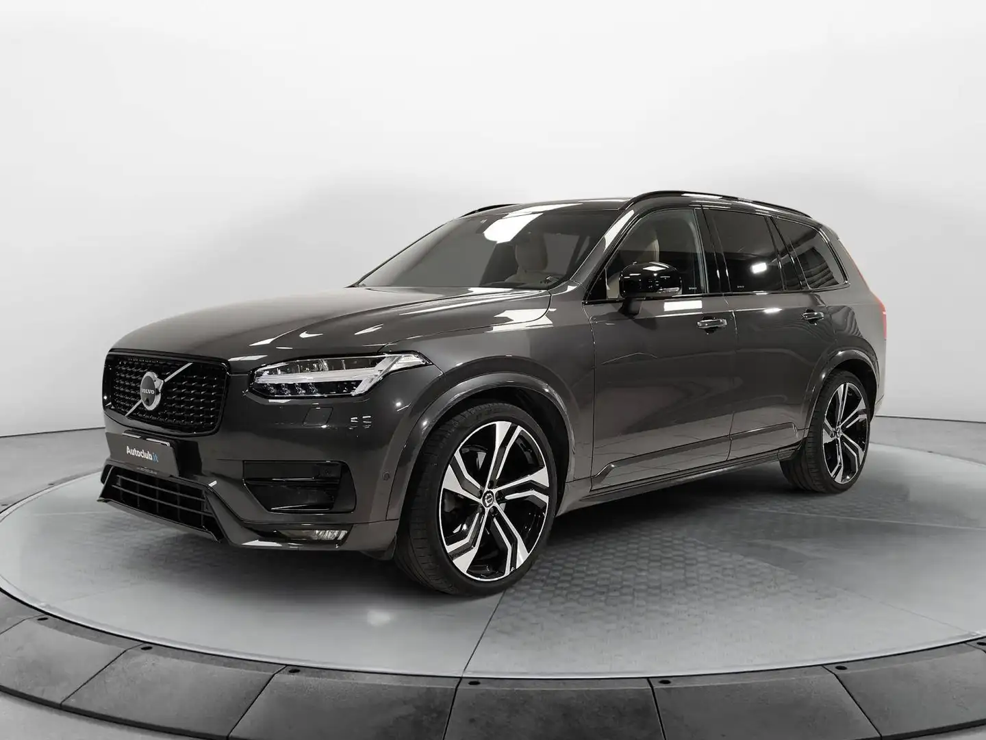Volvo XC90 b5 Ultimate Dark awd 7 Posti Grijs - 1