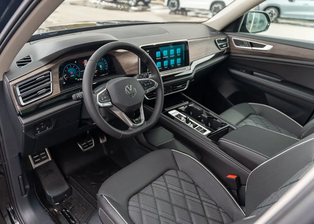 Volkswagen Atlas снимка Volkswagen Atlas