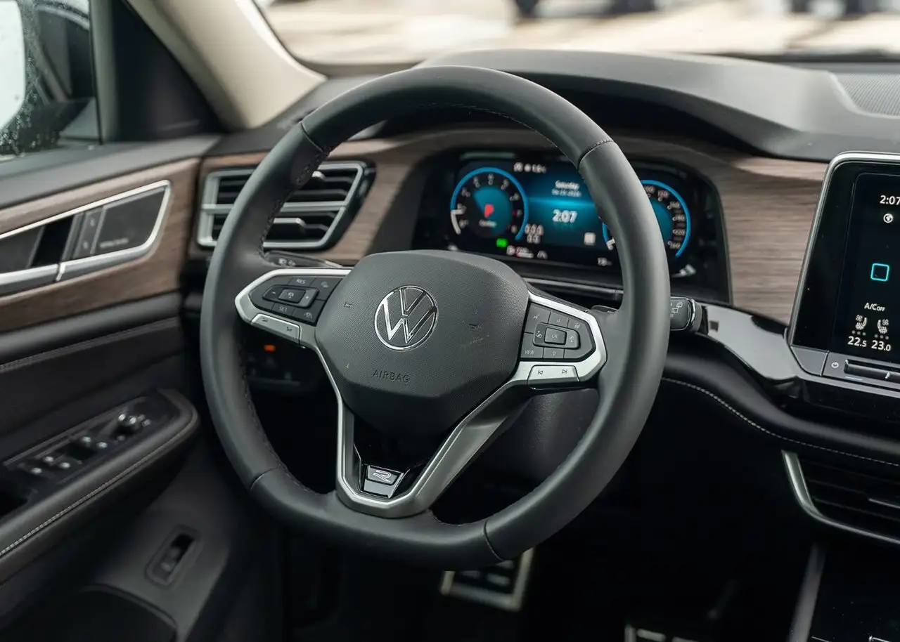 Volkswagen Atlas снимка Volkswagen Atlas
