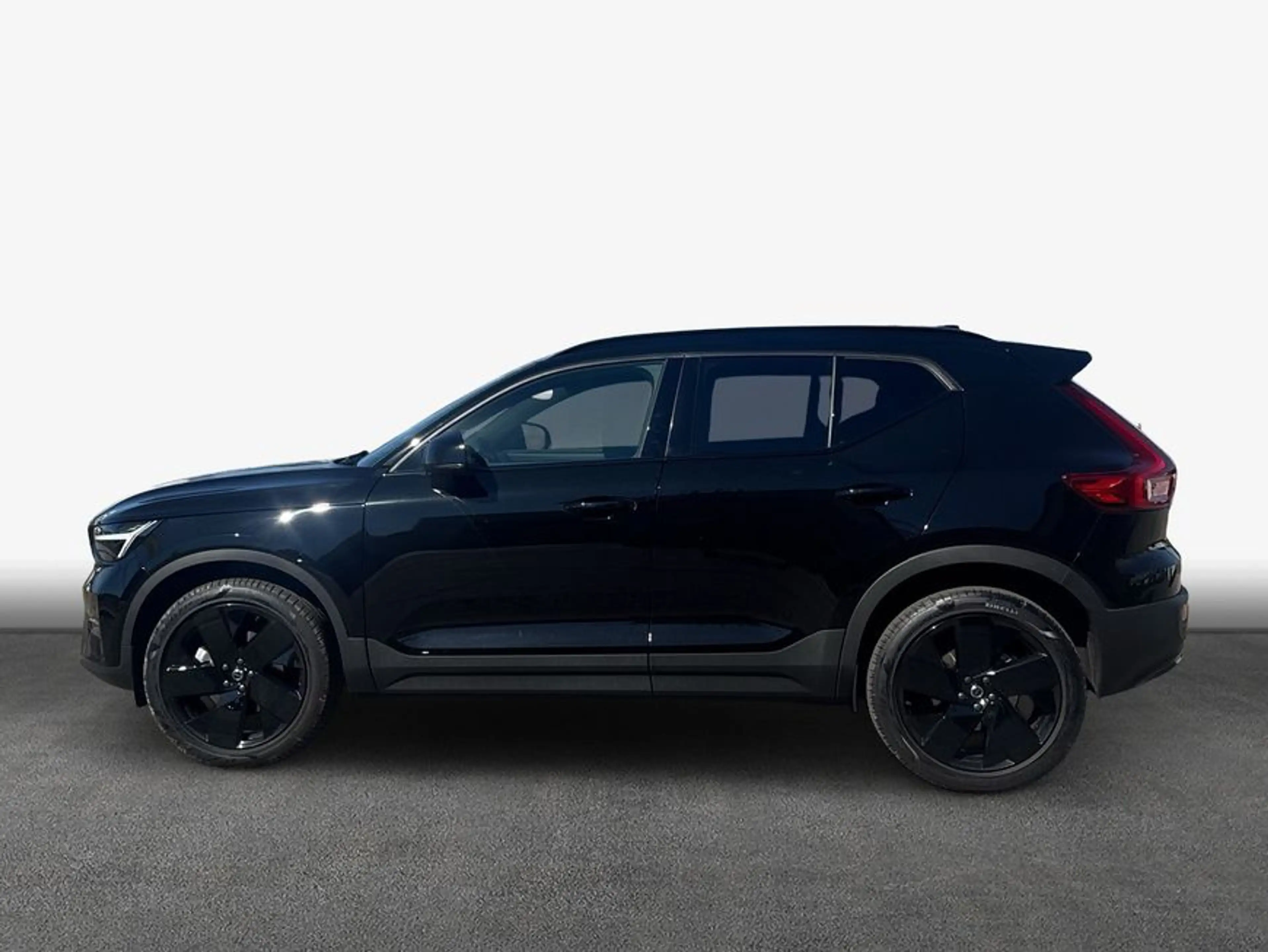 Volvo XC40 XC40 B3 B DKG Plus Black Edition — photo 4