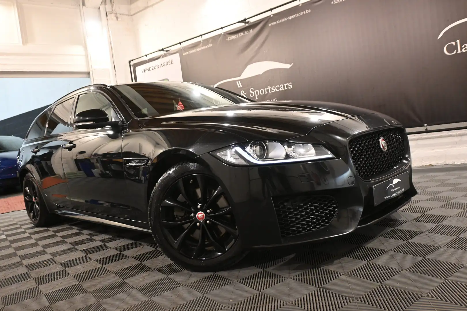 Jaguar XF XF 2.0d R-SPORT BREAK / EURO 6d / FULL OPTIONS !! Noir - 2