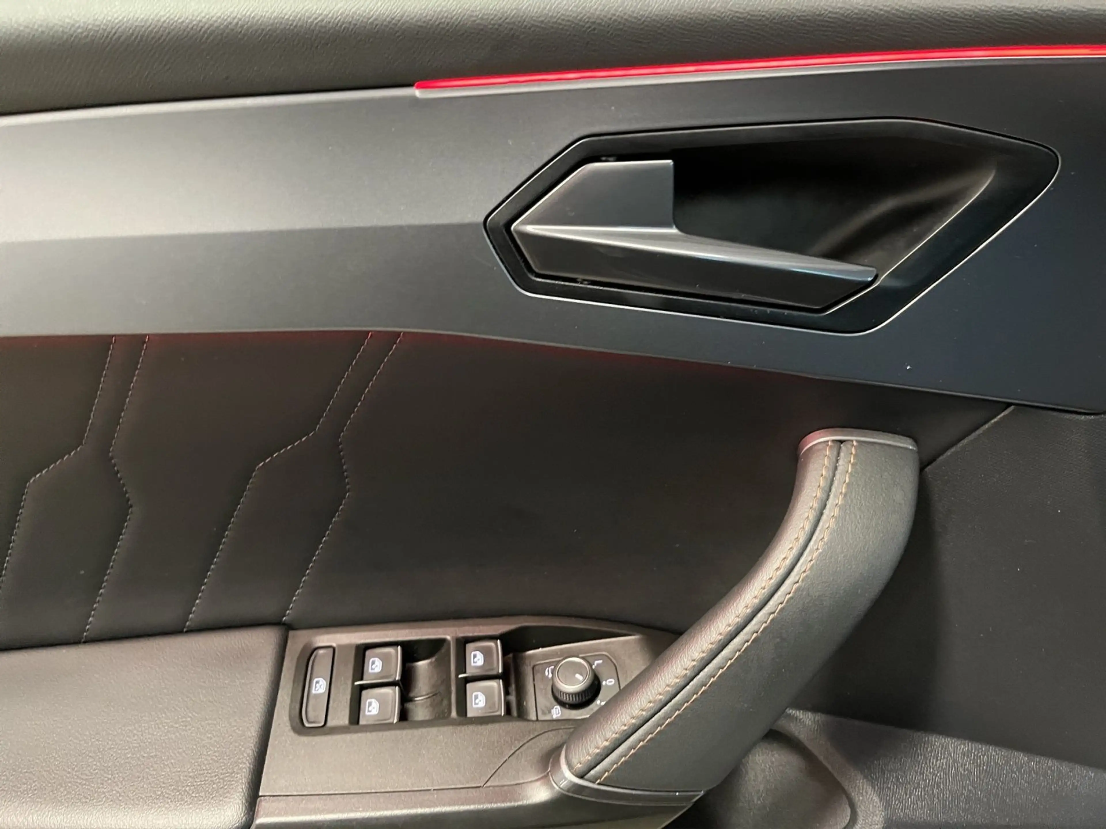 CUPRA Leon Sportstourer 2.0 TDI DSG, Navi, Sitzh., Led — photo 13