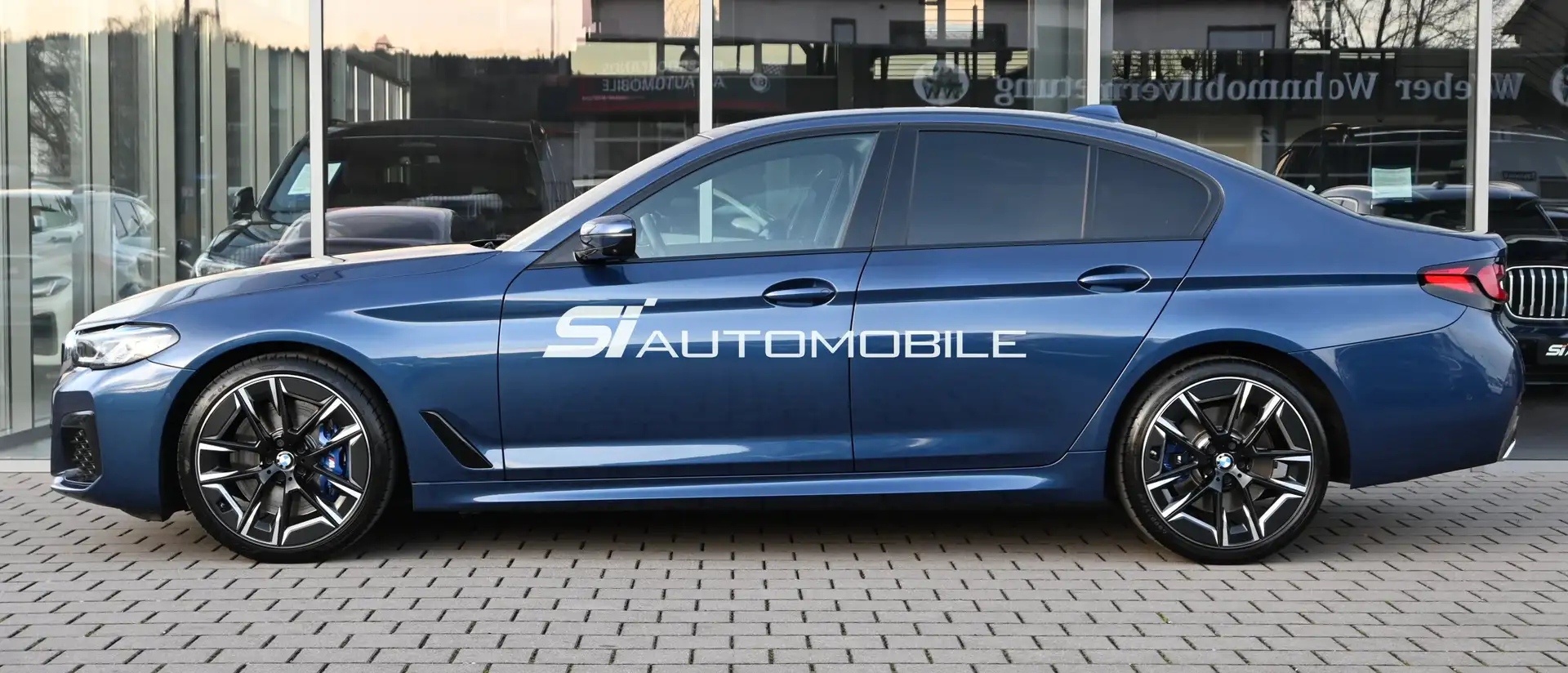 BMW 530 d xDr. M SPORT *UVP 98.219€*AD.DRIVE*STHZG+20"* Blau - 2