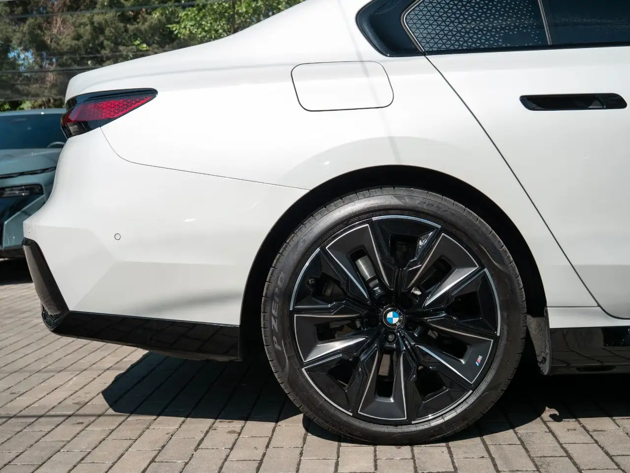 BMW i7 60 M 2026.MASSAGE.EXLOUNGE.PANO.AHK.(4JAHRE) 9