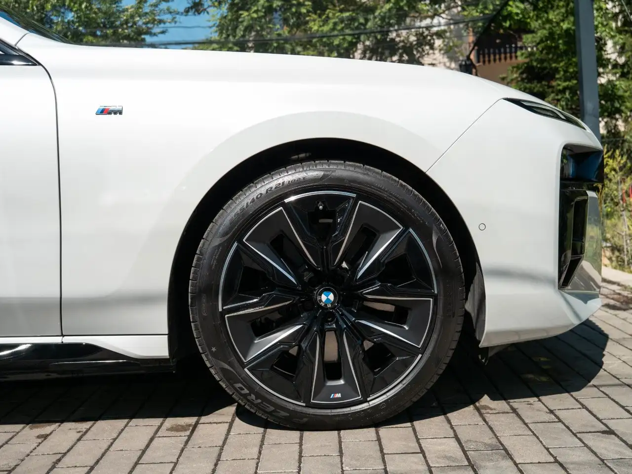 BMW i7 60 M 2026.MASSAGE.EXLOUNGE.PANO.AHK.(4JAHRE) 10