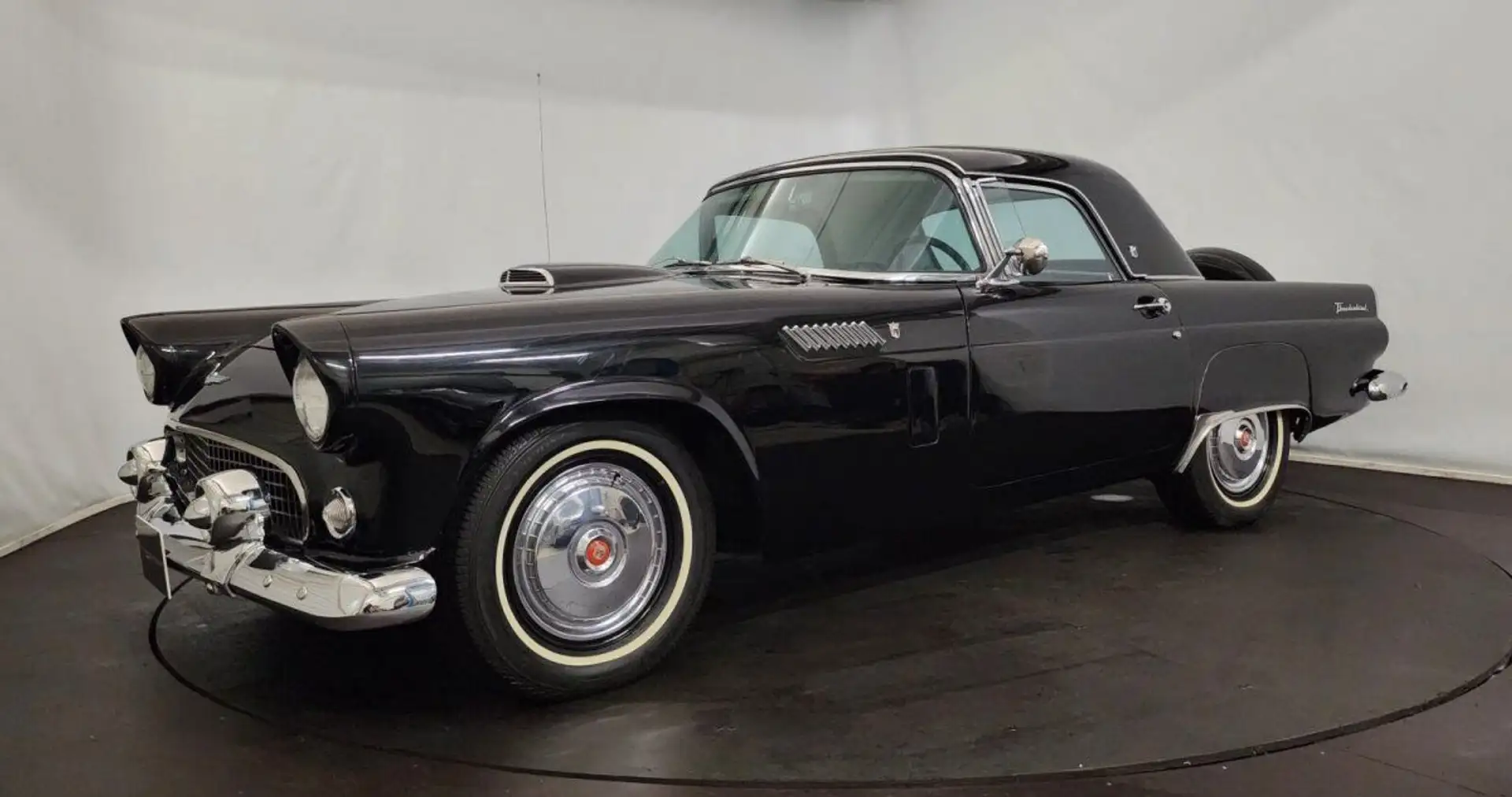 Ford Thunderbird Negru - 2