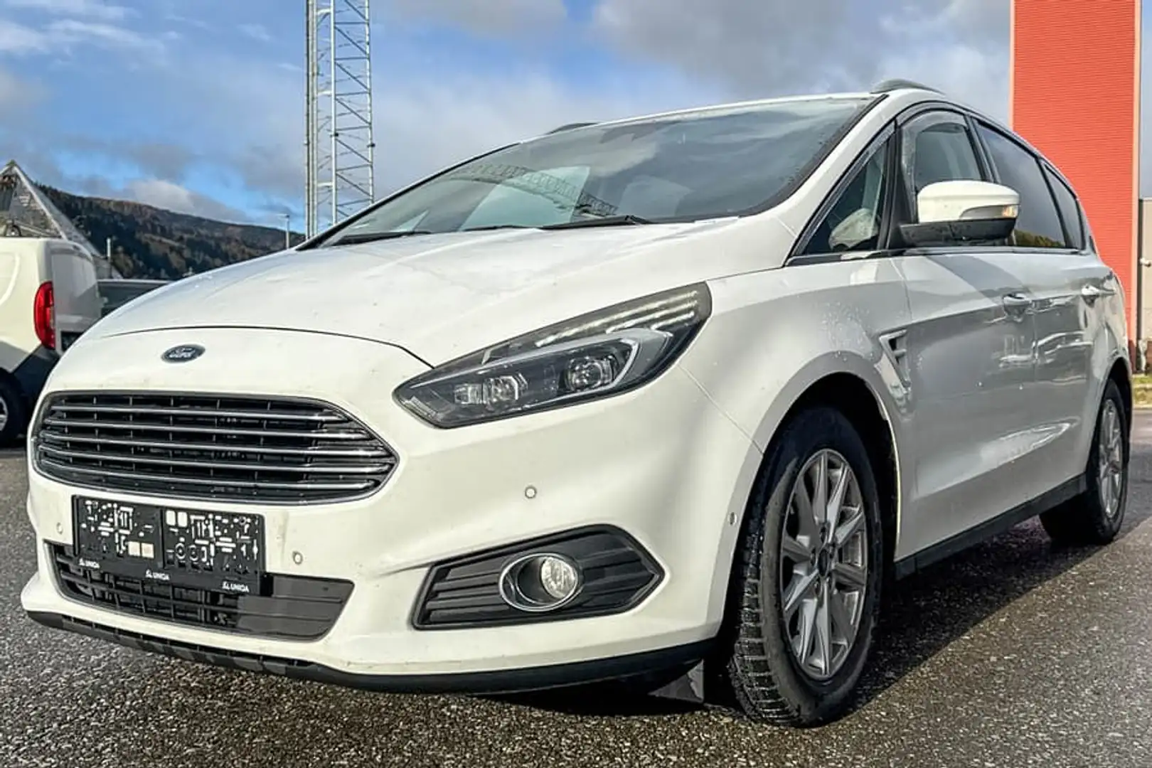 Ford S-Max S-MAX Titanium 2.0 TDCi AWD Auto-Start/Stop Aut. Titanium Weiß - 1