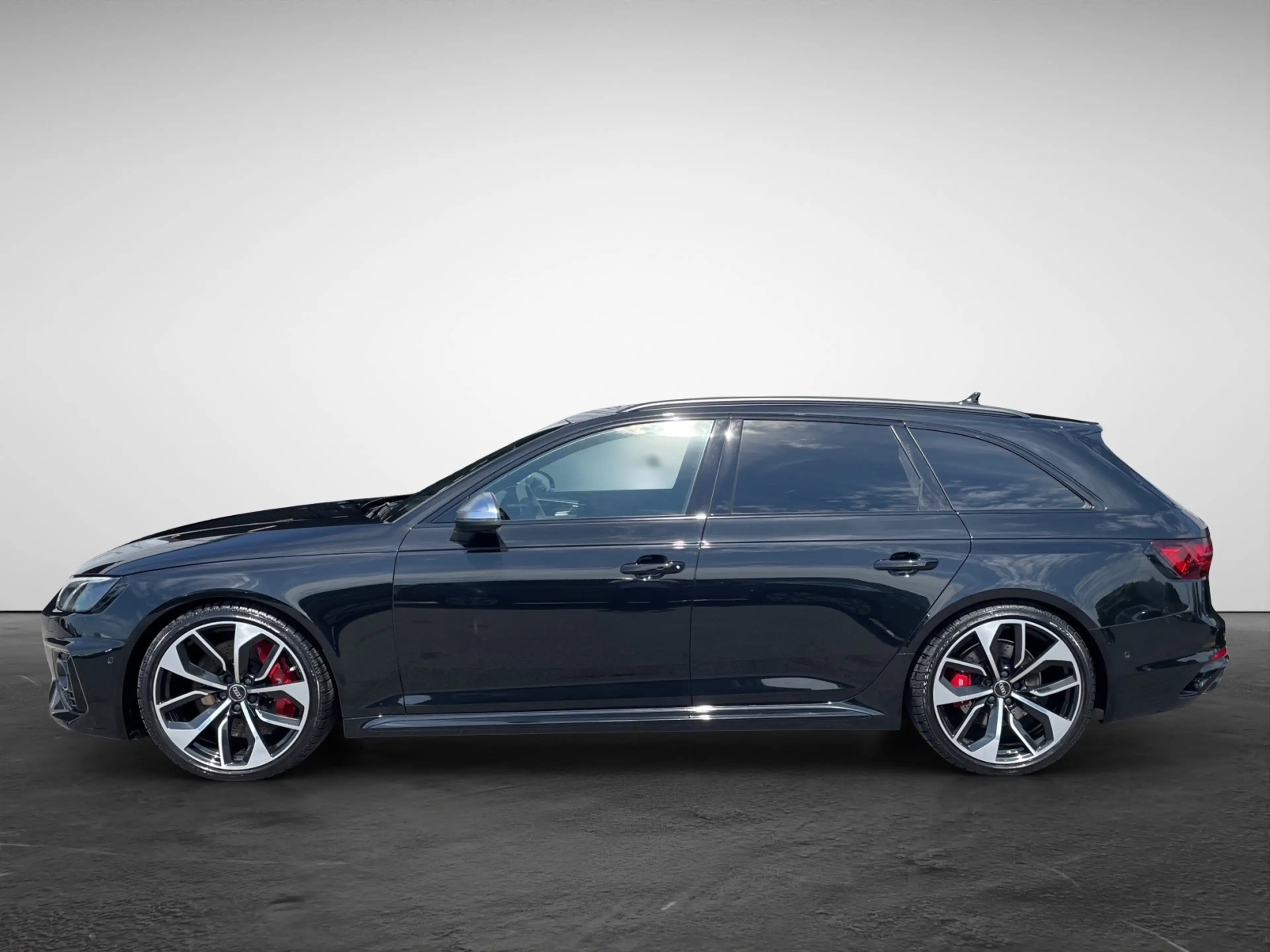 Audi RS4 RS 4 Avant 2.9 TFSI S tronic quattro — photo 3