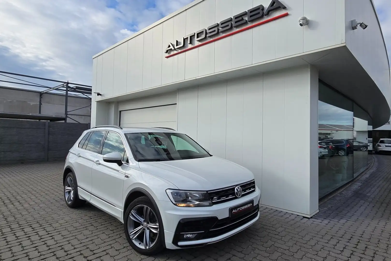 Volkswagen Tiguan 1.5 TSI Rline Navi/Pdc/Garantie Blanc - 1