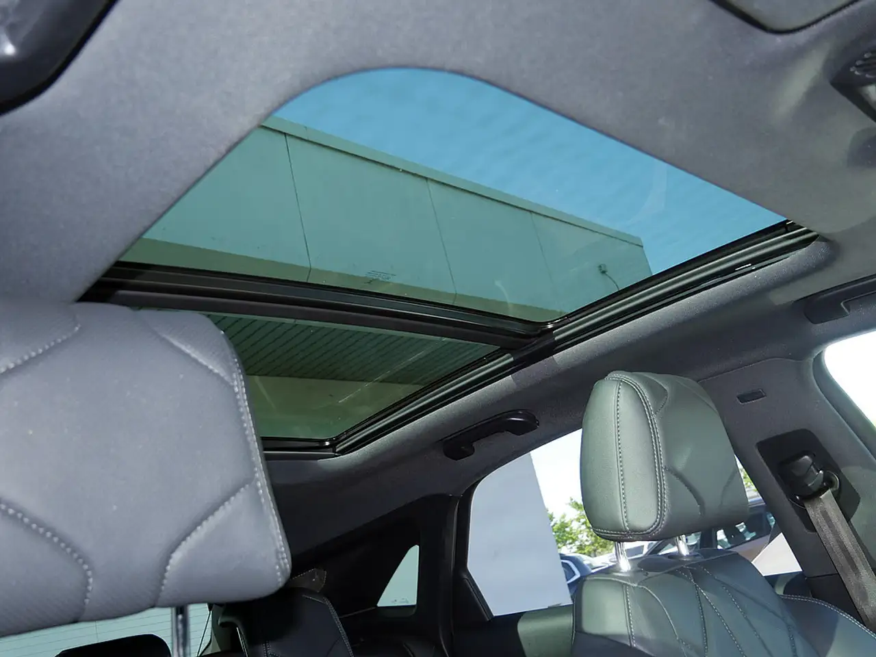 DS 7 Ligne Noire E-Tense 4x4 PANO, миниатюра 16