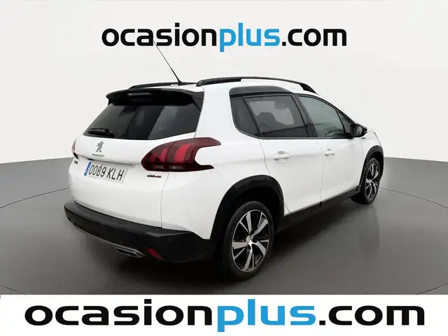 Peugeot 2008 view 4