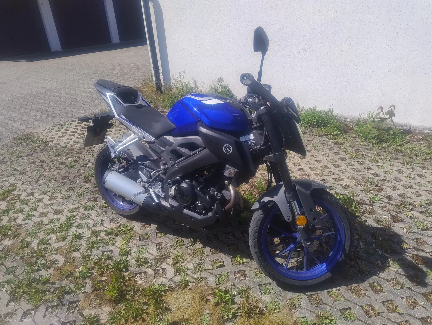 Yamaha MT-125 Blau - 1