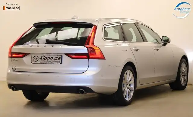 Volvo V90 view 8
