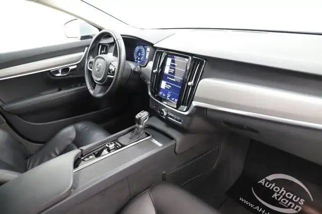 Volvo V90 view 15
