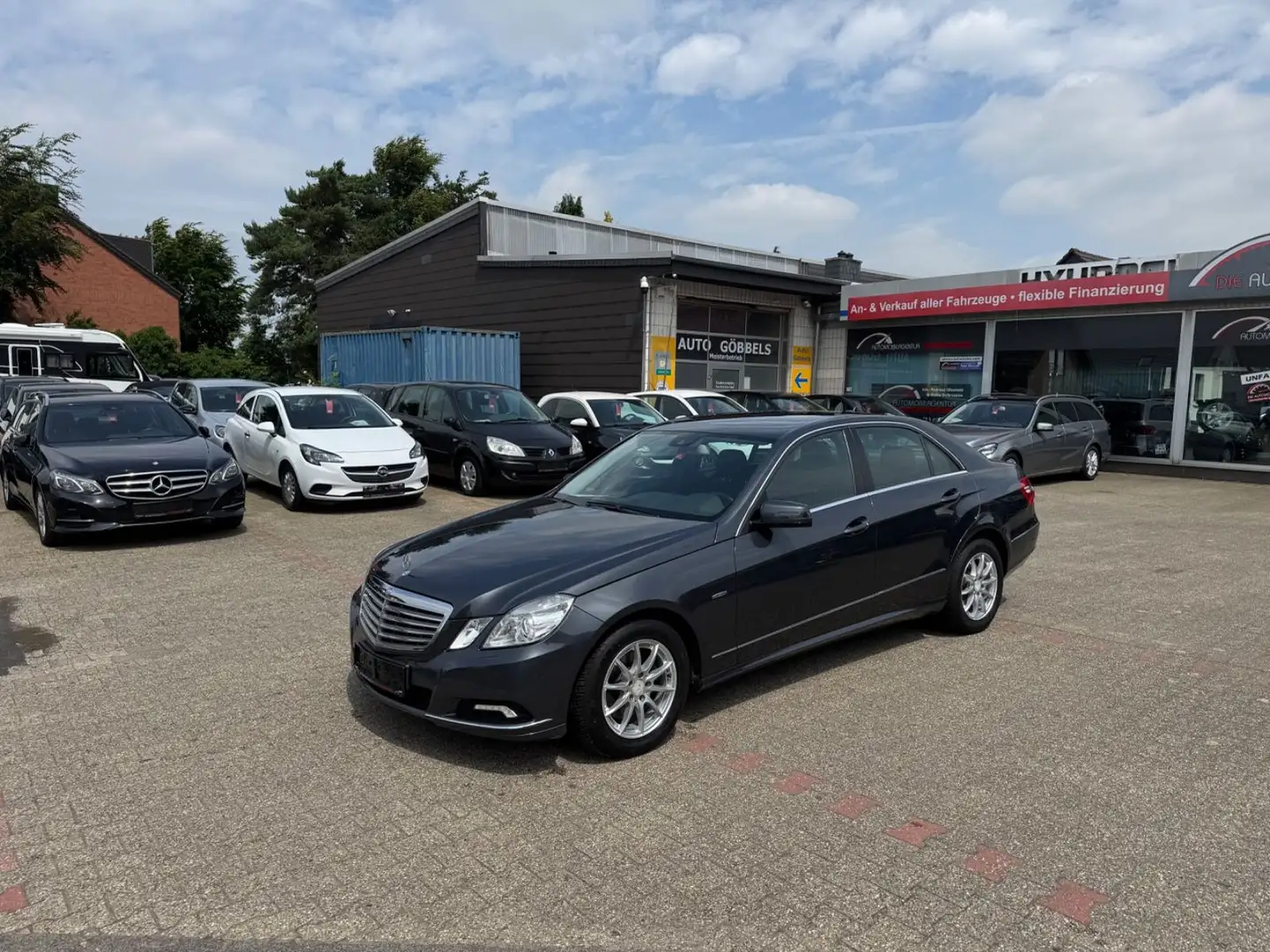 Mercedes-Benz E 350 Elegance LIM BE 7-GBI-Xenon AHK 2.HAND! Сірий - 1