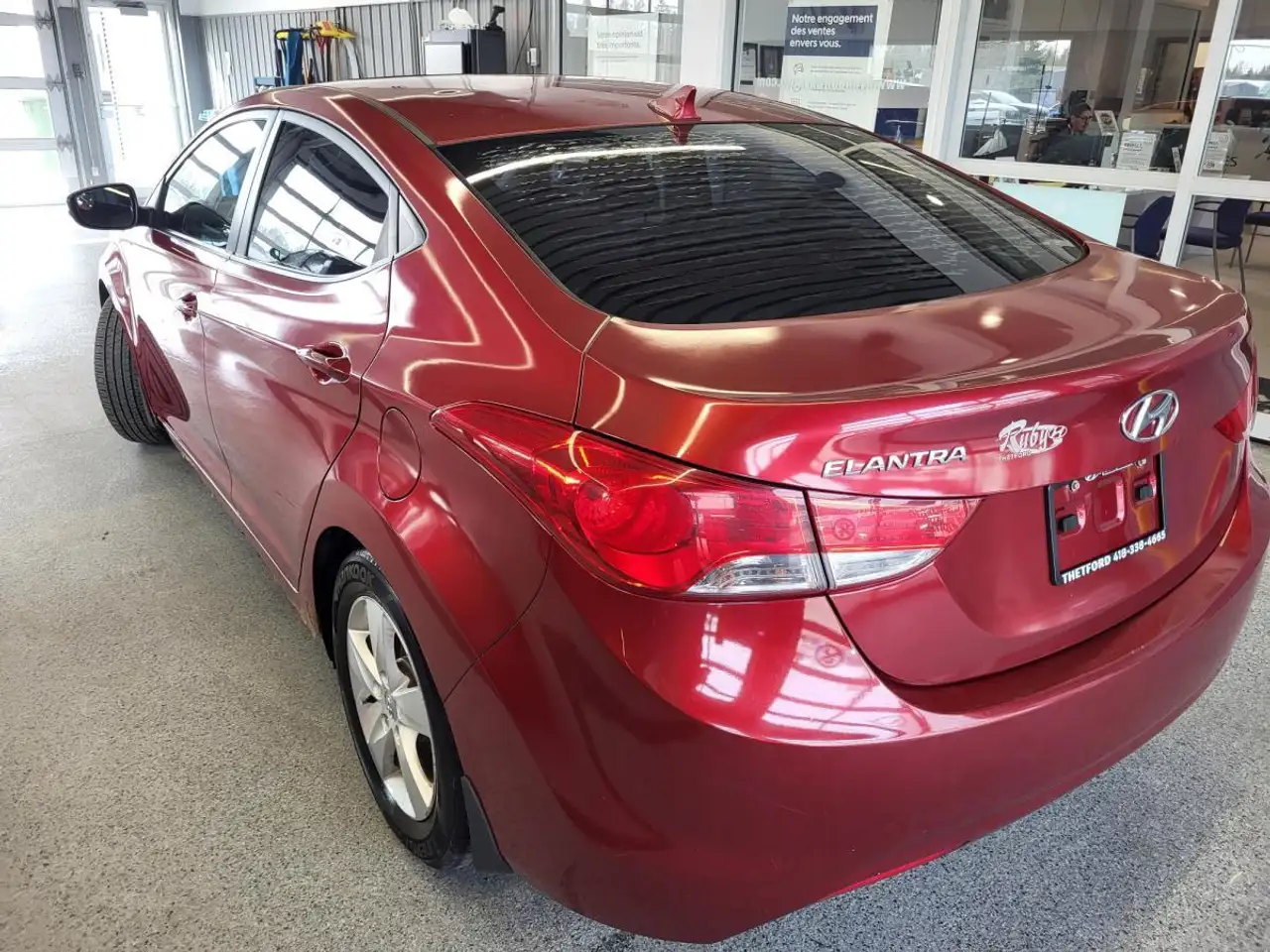 Hyundai ELANTRA снимка Hyundai ELANTRA