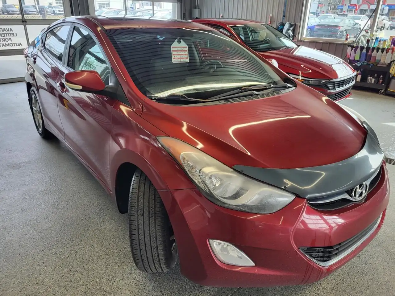 Hyundai ELANTRA снимка Hyundai ELANTRA