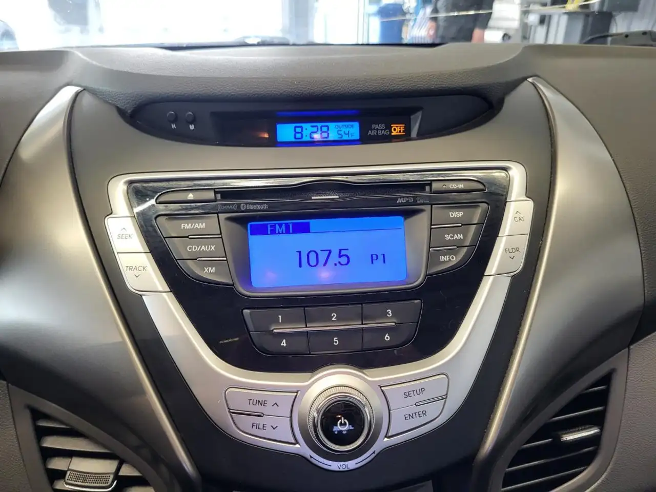 Hyundai ELANTRA снимка Hyundai ELANTRA