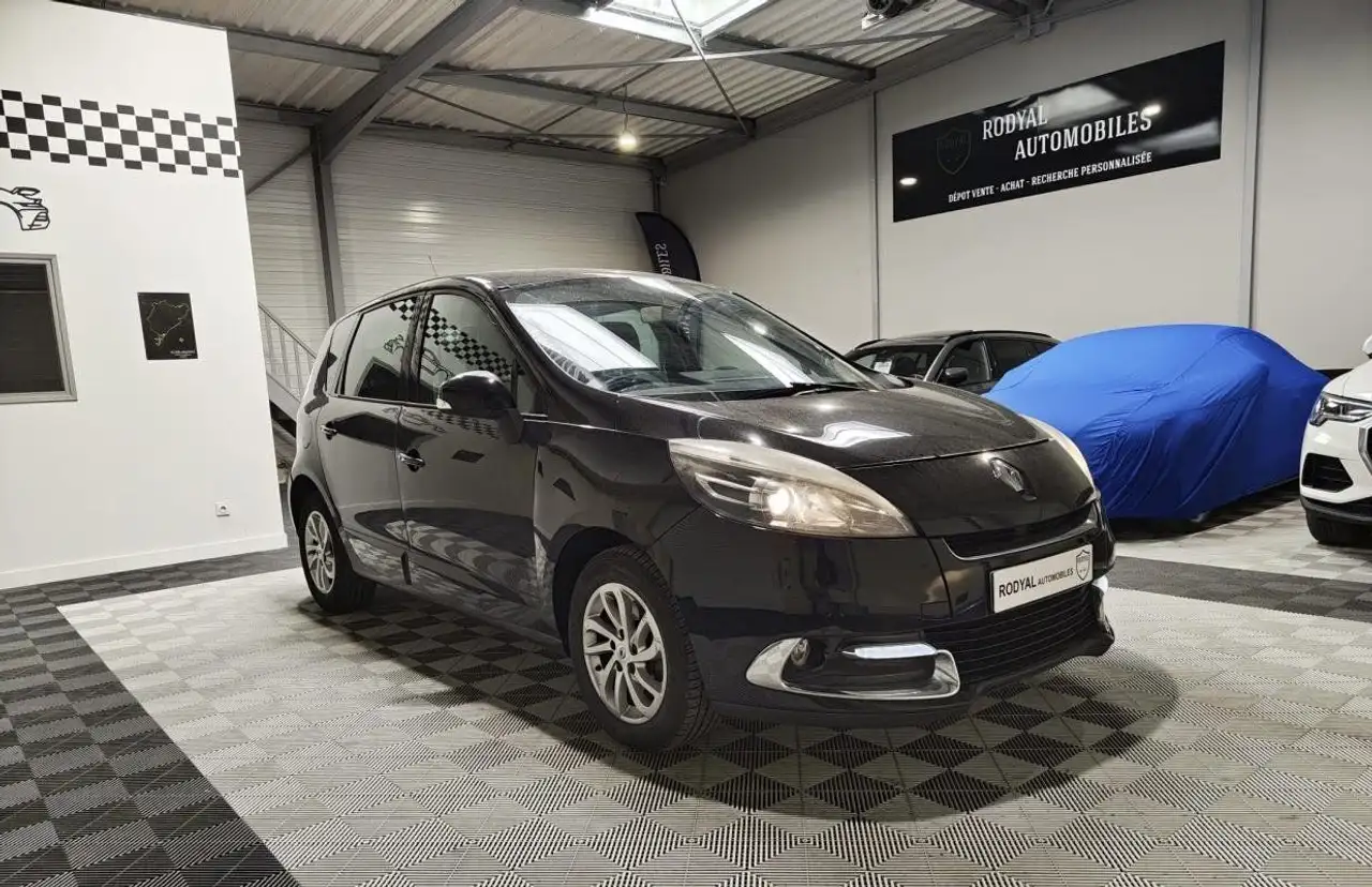 Renault Scenic ScÃ©nic III (3) 1.5 DCI 110 ENERGY BOSE 