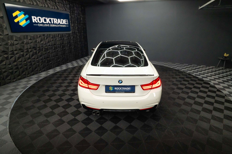 BMW 430 i Coupe M-Sport Performance Shadow 20'' LED — photo 15