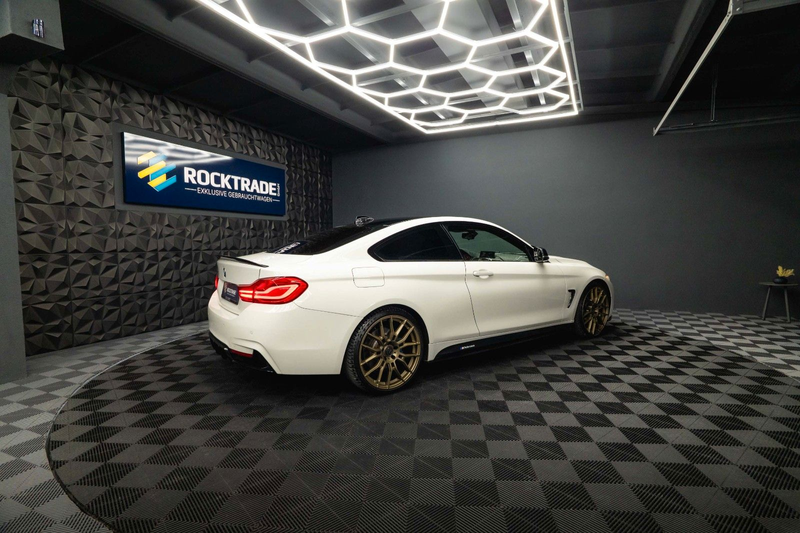 BMW 430 i Coupe M-Sport Performance Shadow 20'' LED — photo 14
