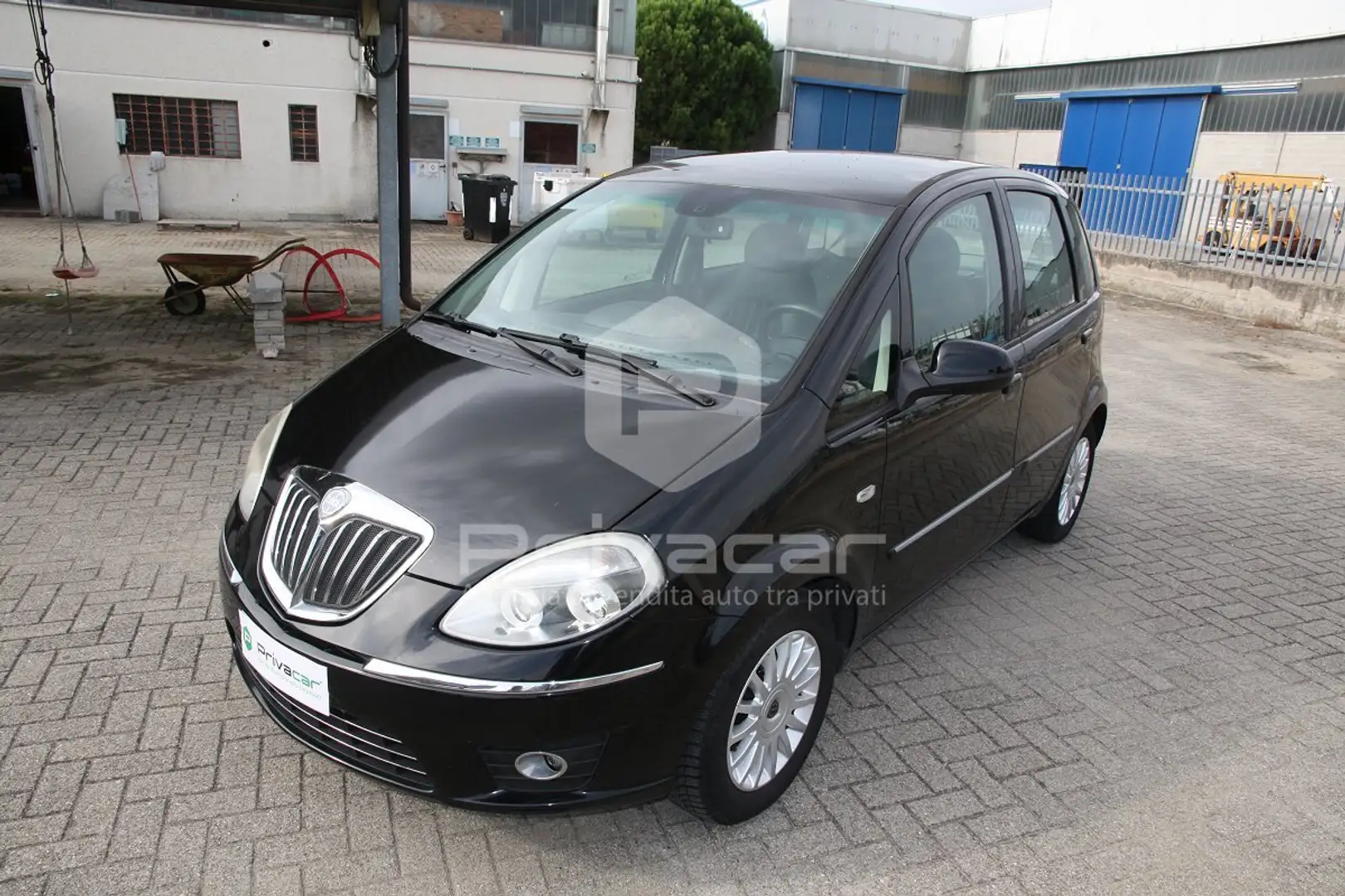 Lancia MUSA Musa 1.4 8V Ecochic (GPL) Diva Nero - 1