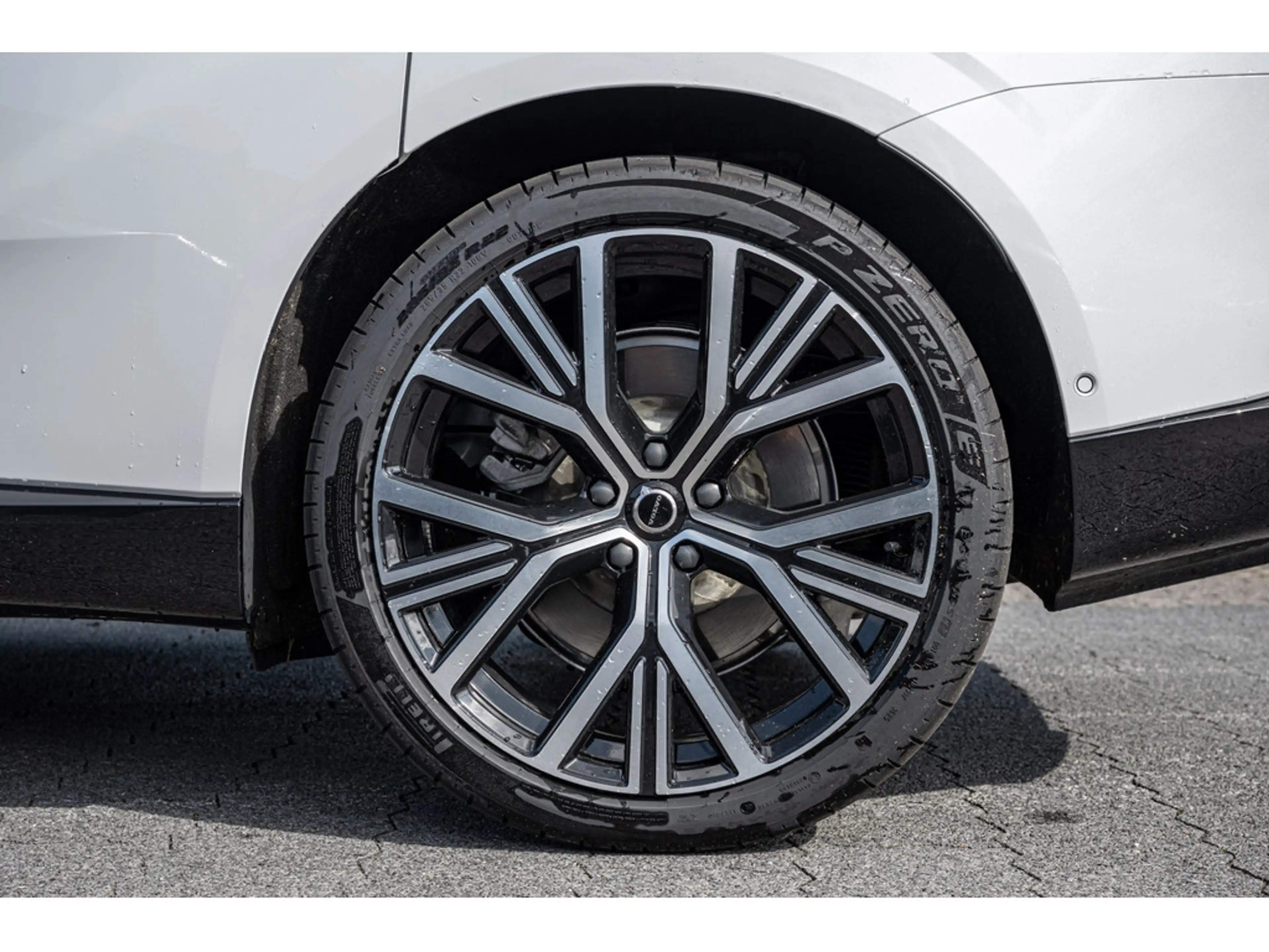 Volvo ES90 Single Motor Extended Range Ultra LED — photo 5