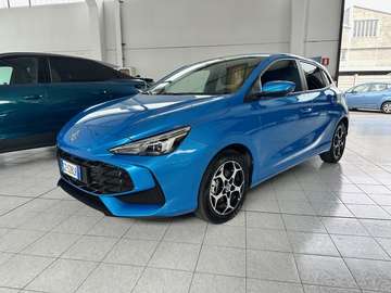MG3 1.5 hybrid  Luxury auto