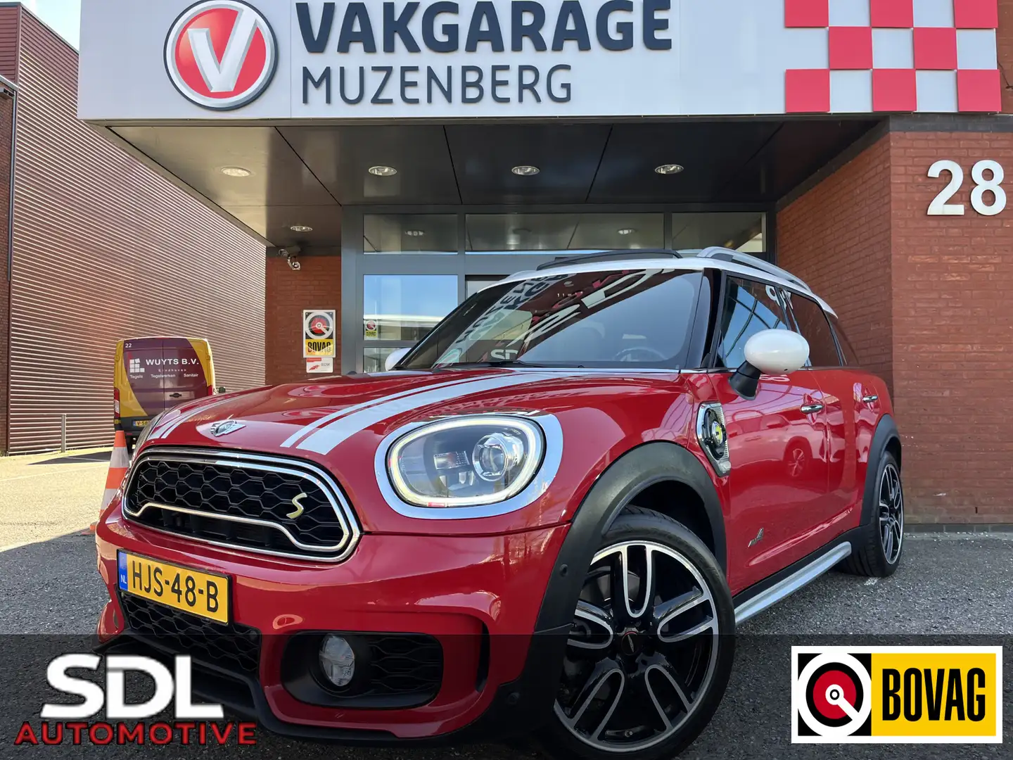 MINI Cooper S Countryman Mini 2.0 E ALL4 John Cooper Works // HUD DISPLAY / Rouge - 1