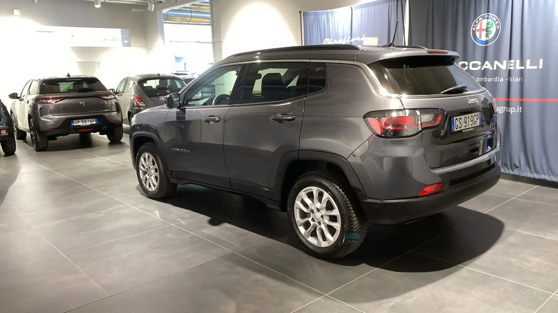 Jeep Compass 1.6 Multijet II 2WD Limited Grigio - 2