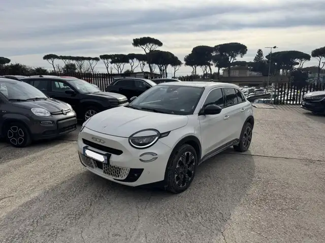 Fiat 600 HYBRID LA PRIMA DCT6 1.2cc 100cv 360CAMERA