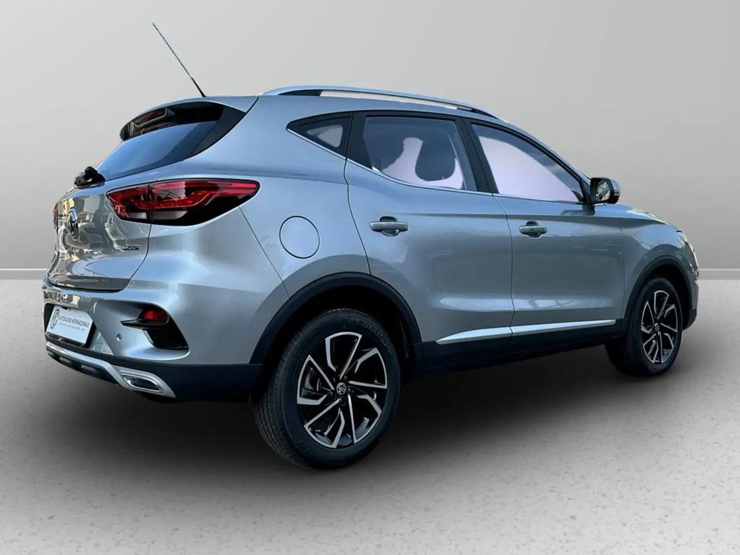 MG ZS 1.0 Luxury auto Plateado - 2