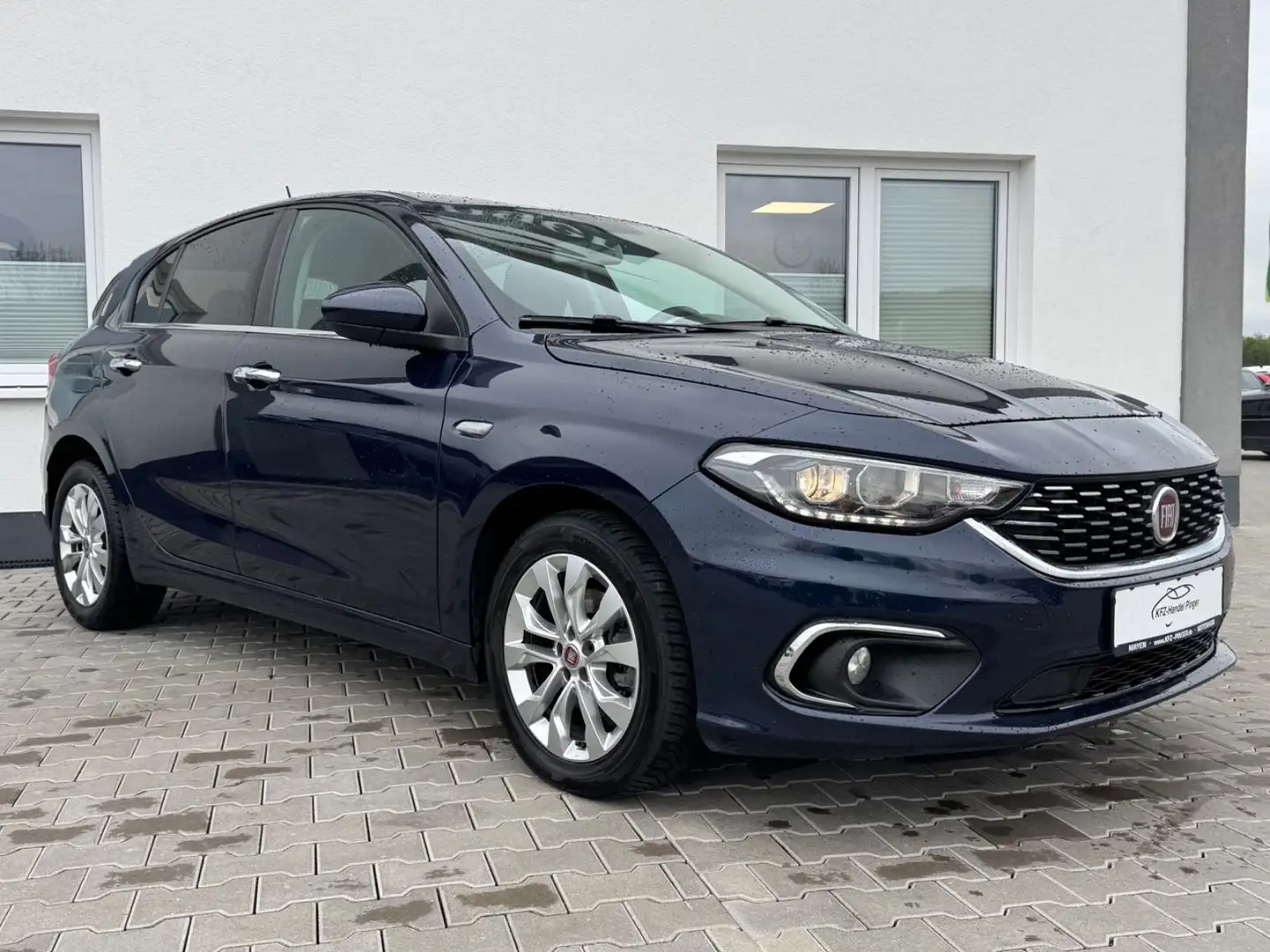 Fiat Tipo Business Blau - 2