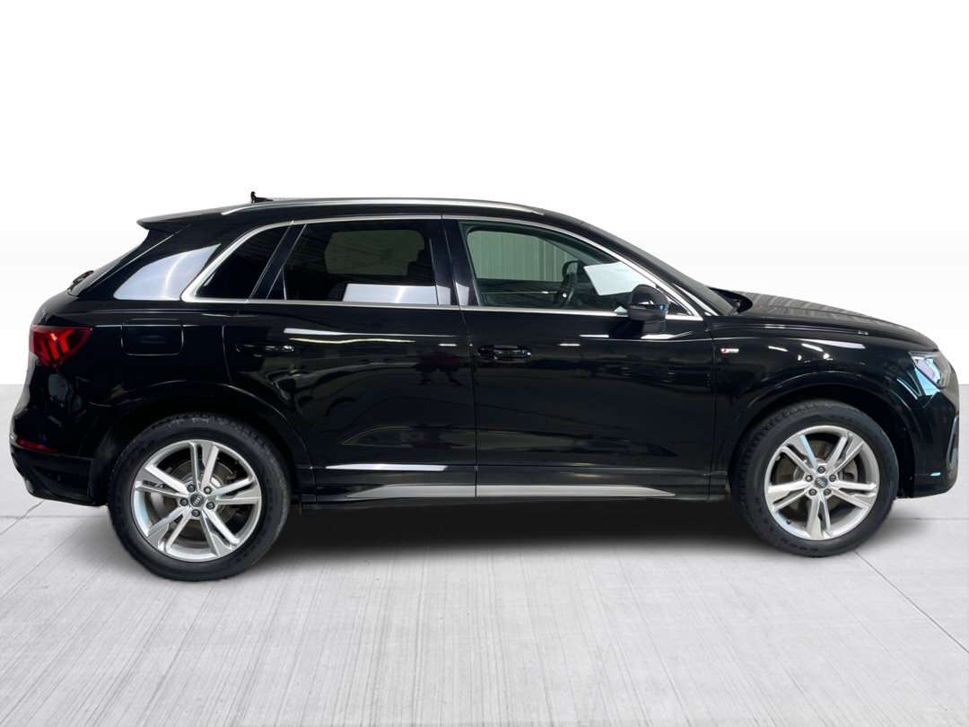 2020 Audi Q3 Progressiv 45 TFSI quattro — снимка 1