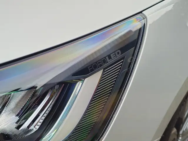Ford Focus view 13