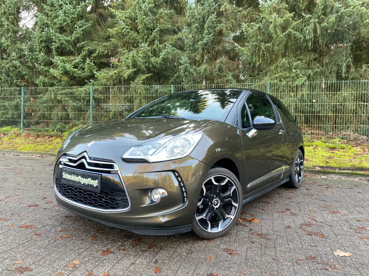 Citroen DS3 SoChic Braun - 2