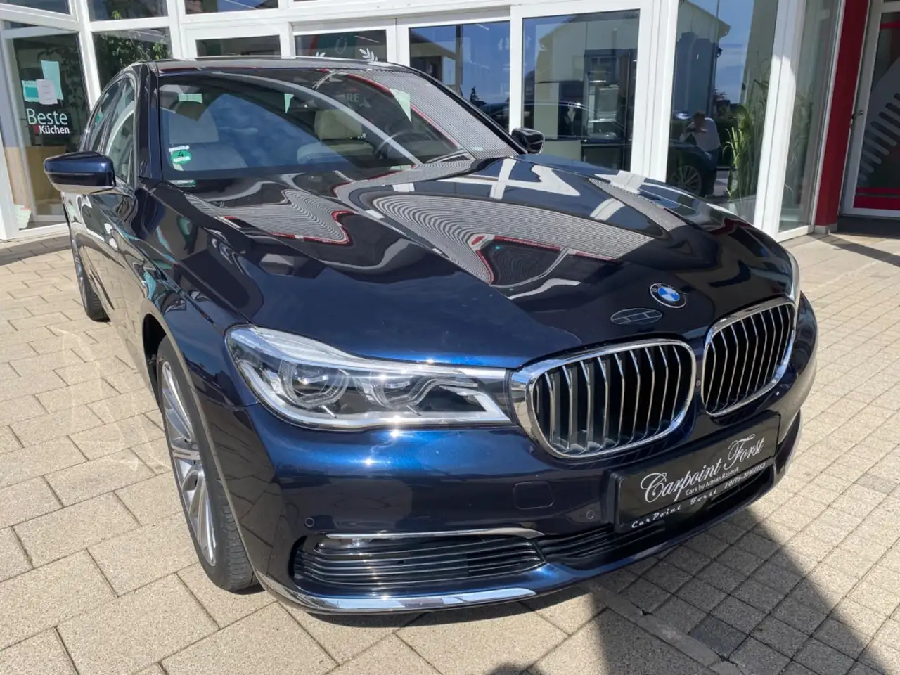 BMW 730