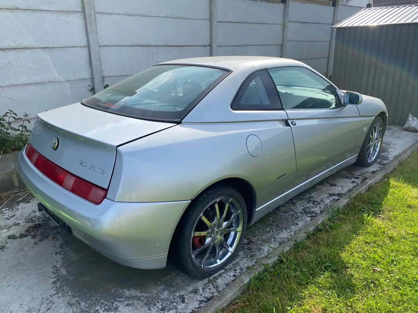 Alfa Romeo GTV 2.0 Turbo V6 Lusso Gris - 2