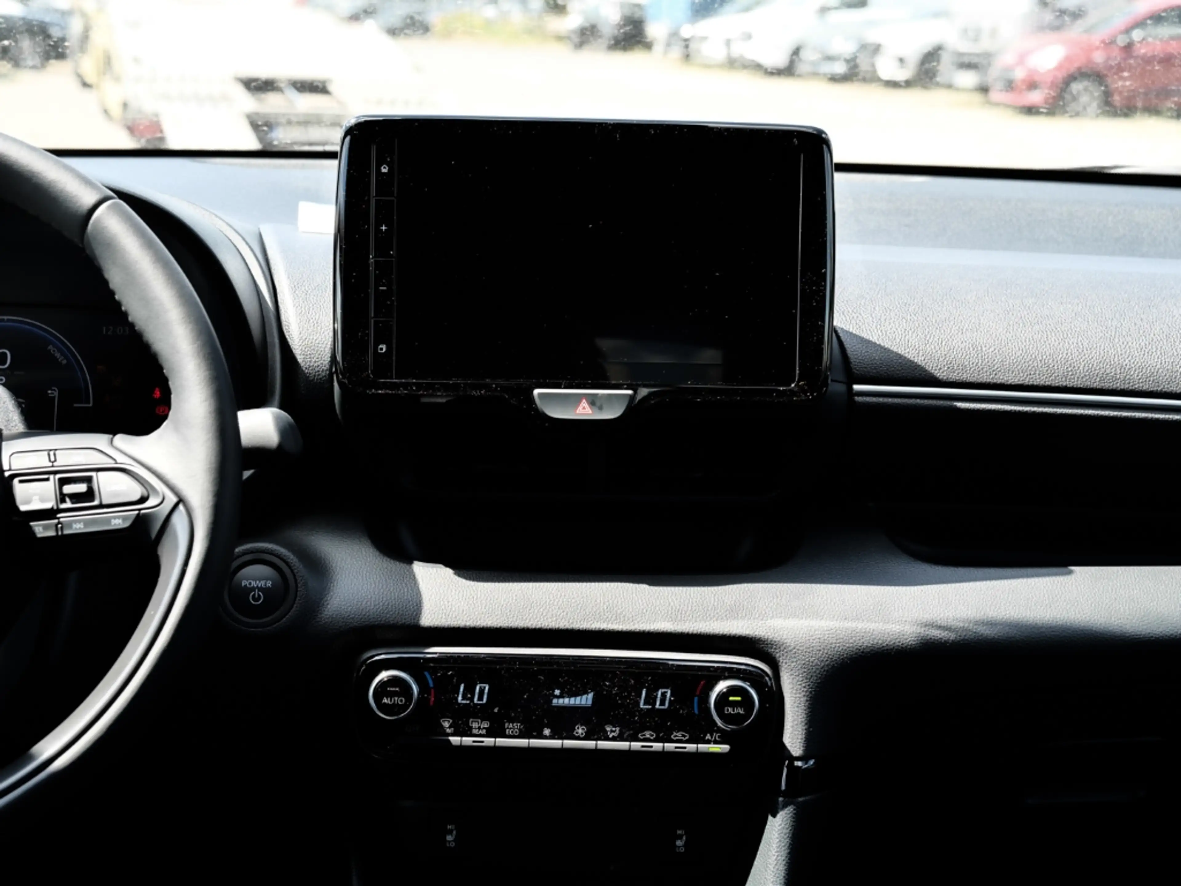 Mazda 2 Homura 1.5L VVT-i 116 PS CVT FWD LEDER — photo 10